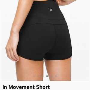 Lululemon In Movement High Rise 2.5 shorts